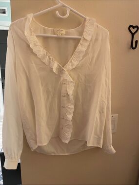 Sézane Ecru Ruffle Trim V-Neck Button-Front Blouse | Size 36 (US 4/small)